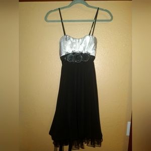 Black and Silver Satin Top Formal Dress Size 3